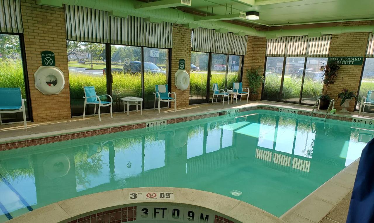 Holiday Inn Express Easton By Ihg Екстер'єр фото