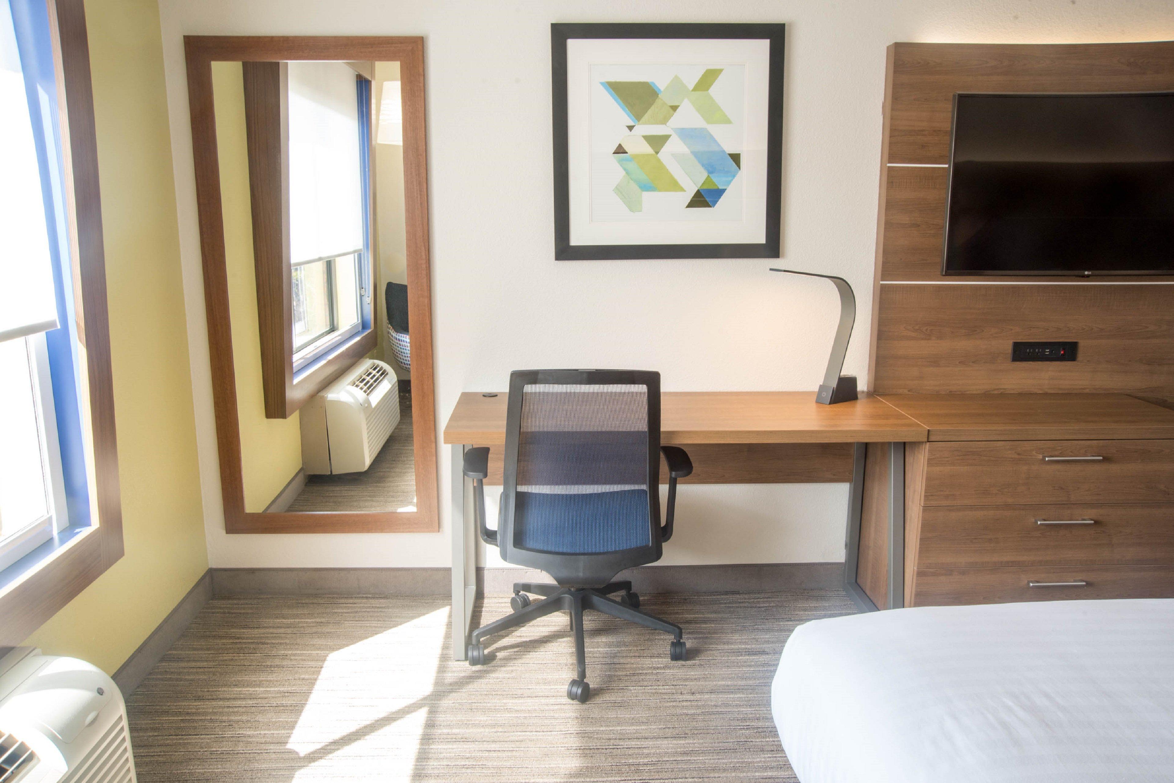Holiday Inn Express Easton By Ihg Екстер'єр фото