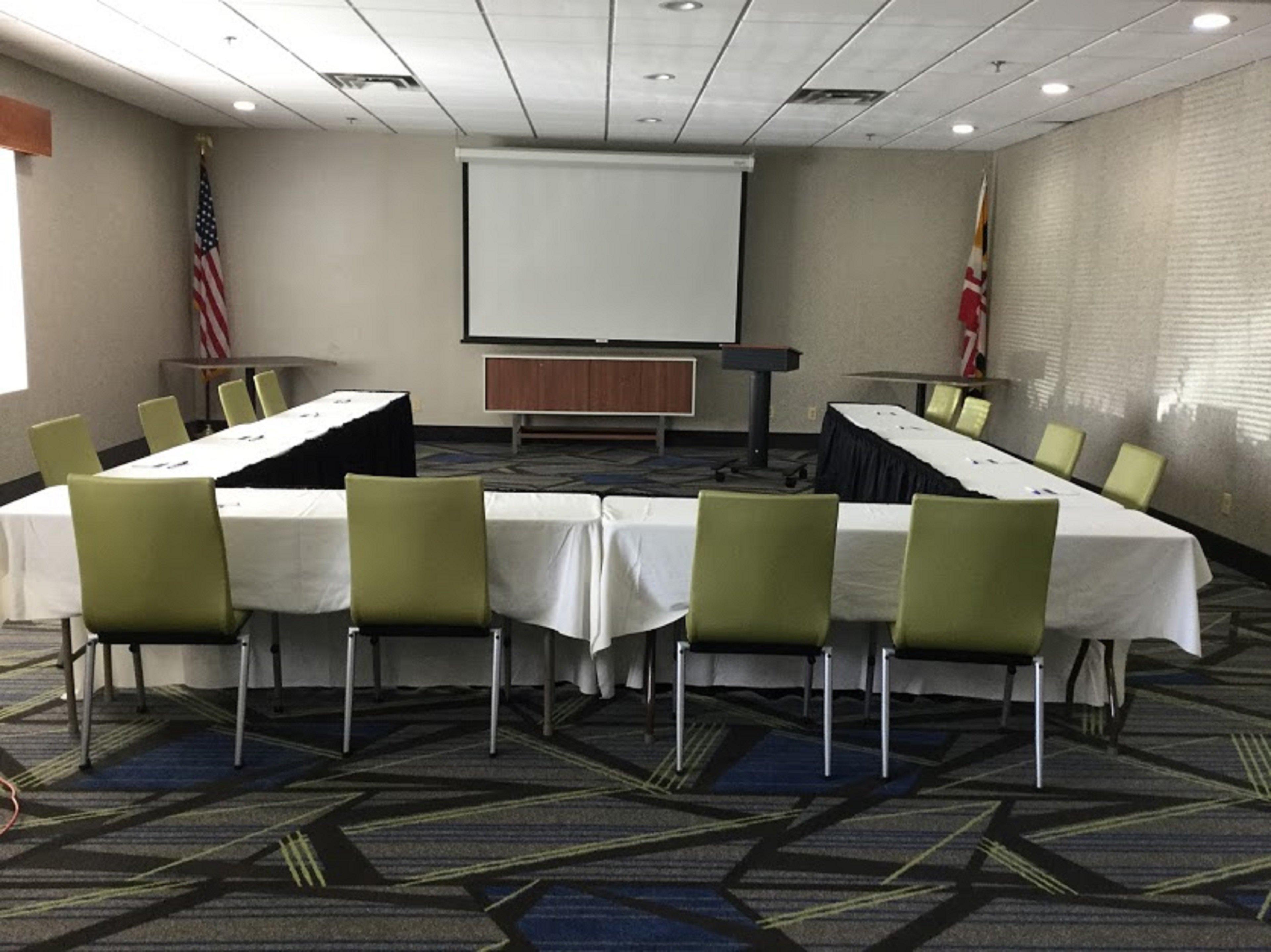Holiday Inn Express Easton By Ihg Екстер'єр фото